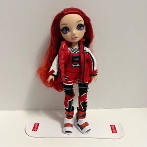 RAINBOW HIGH Ruby Anderson Winter Break snowboard  series one doll toy